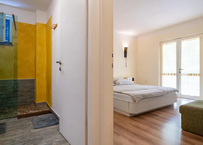 Casa Porozina - Cozy & - Paradise 300m דירה *