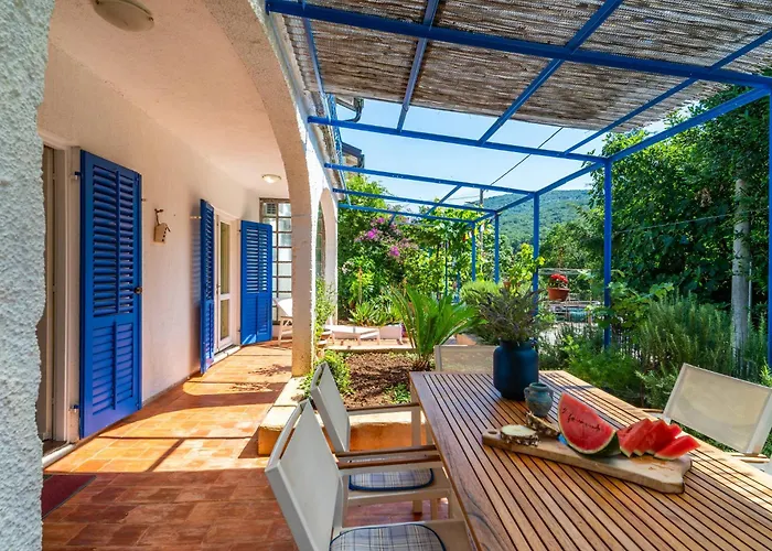 Casa Porozina - Cozy & - Paradise 300m דירה קרס